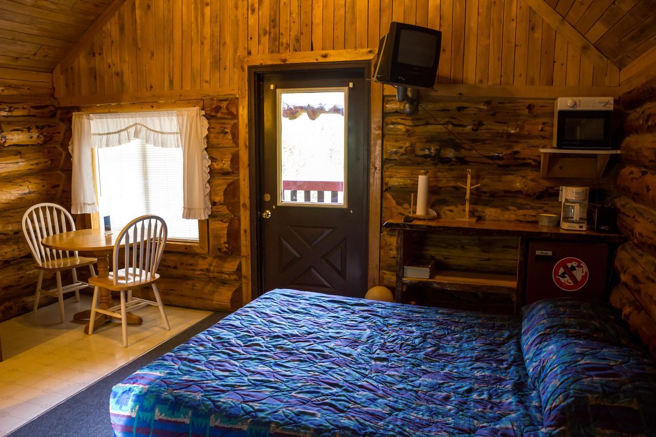 Midnight Sun Log Cabins Moose Pass Екстер'єр фото